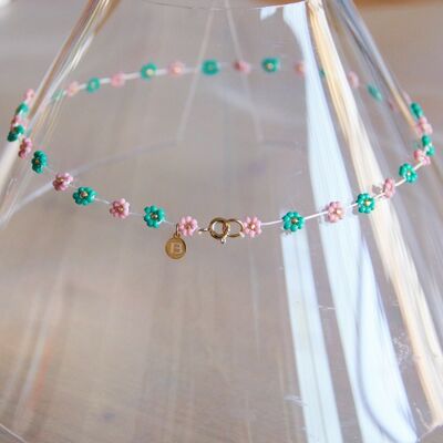 Collana con fiori margherita – lilla/smeraldo