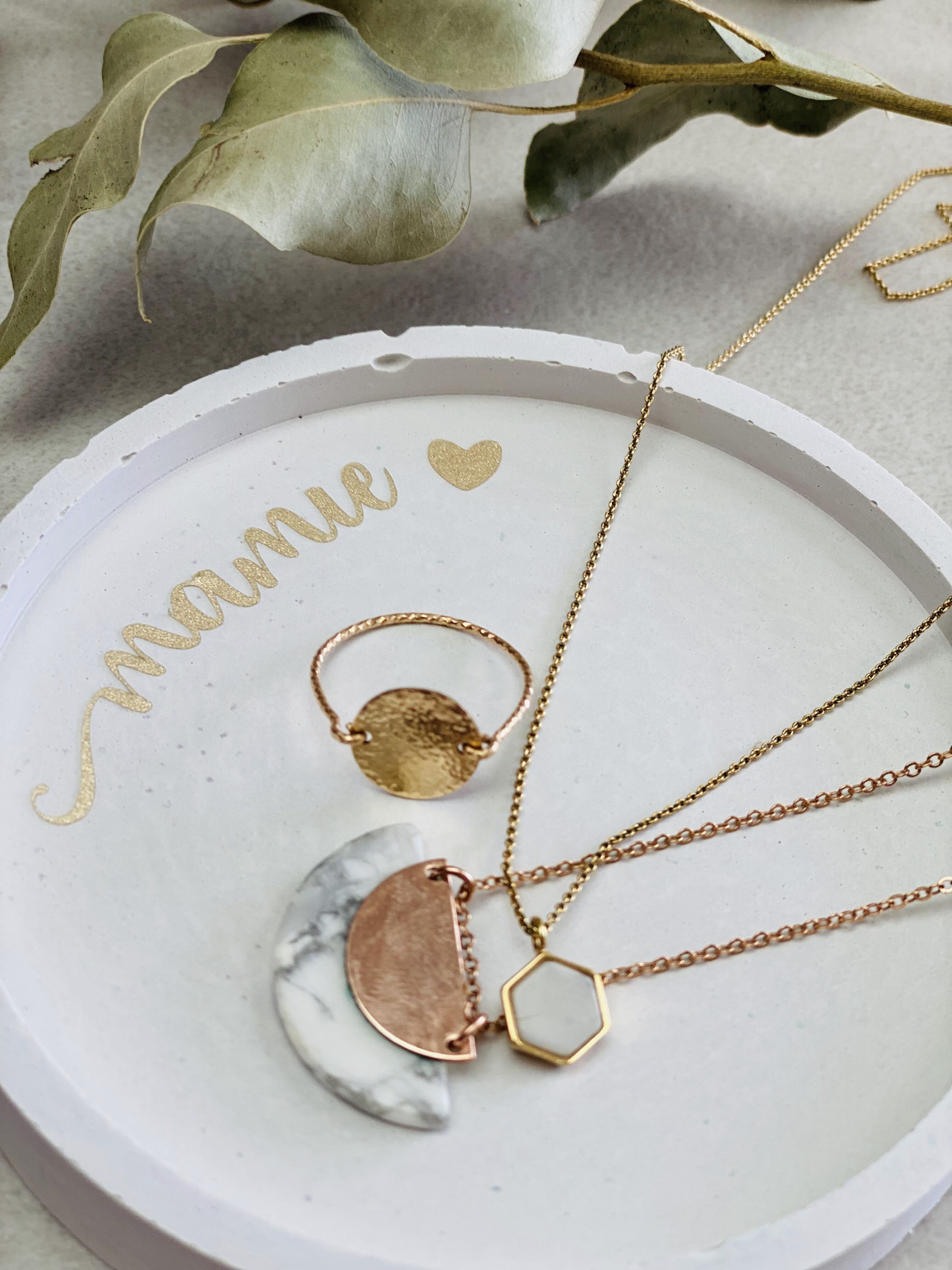 Fête des Grand-Mères : Plateau Bijoux - Mamie en Or
