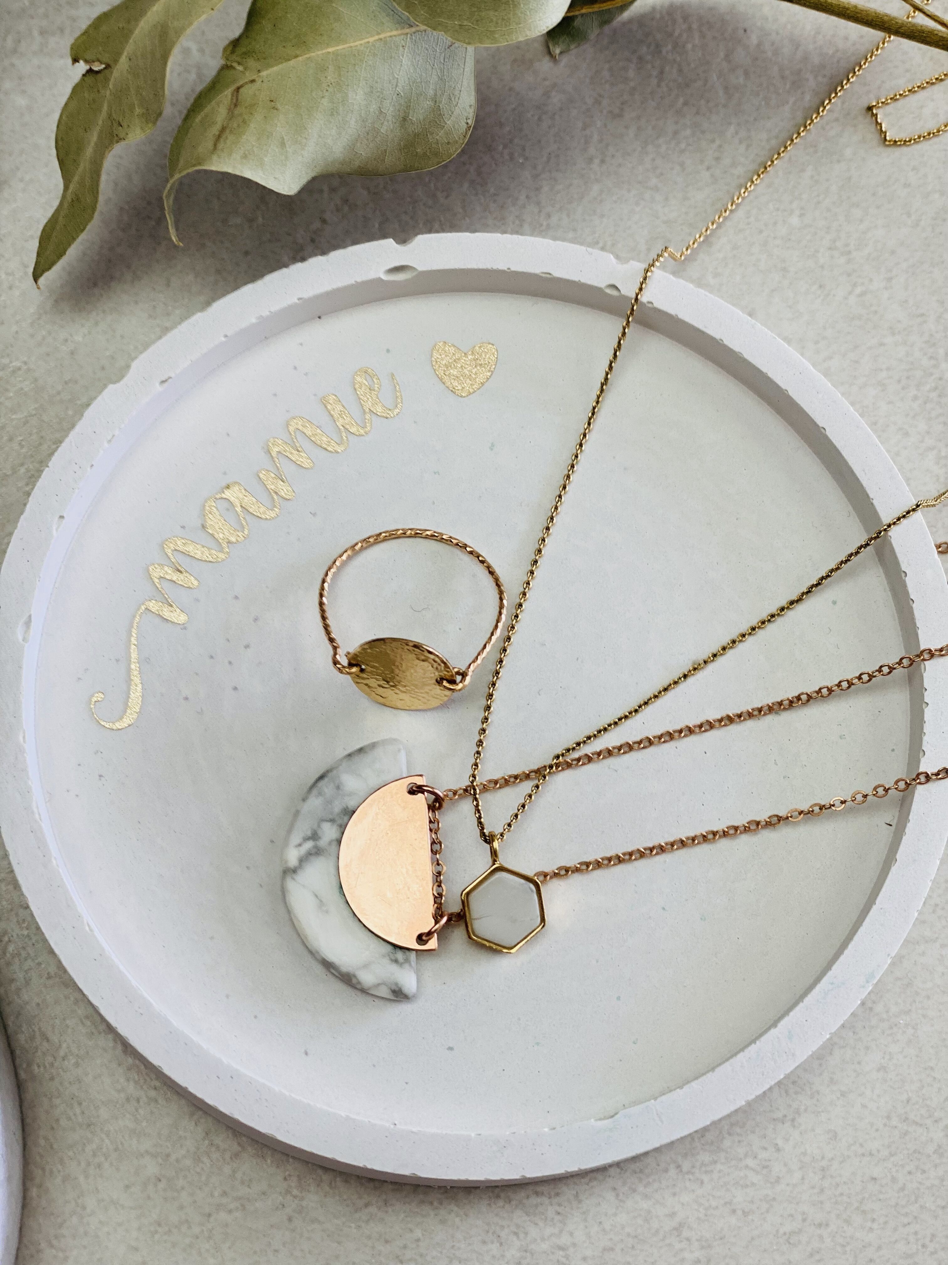 Fête des Grand-Mères : Plateau Bijoux - Mamie en Or