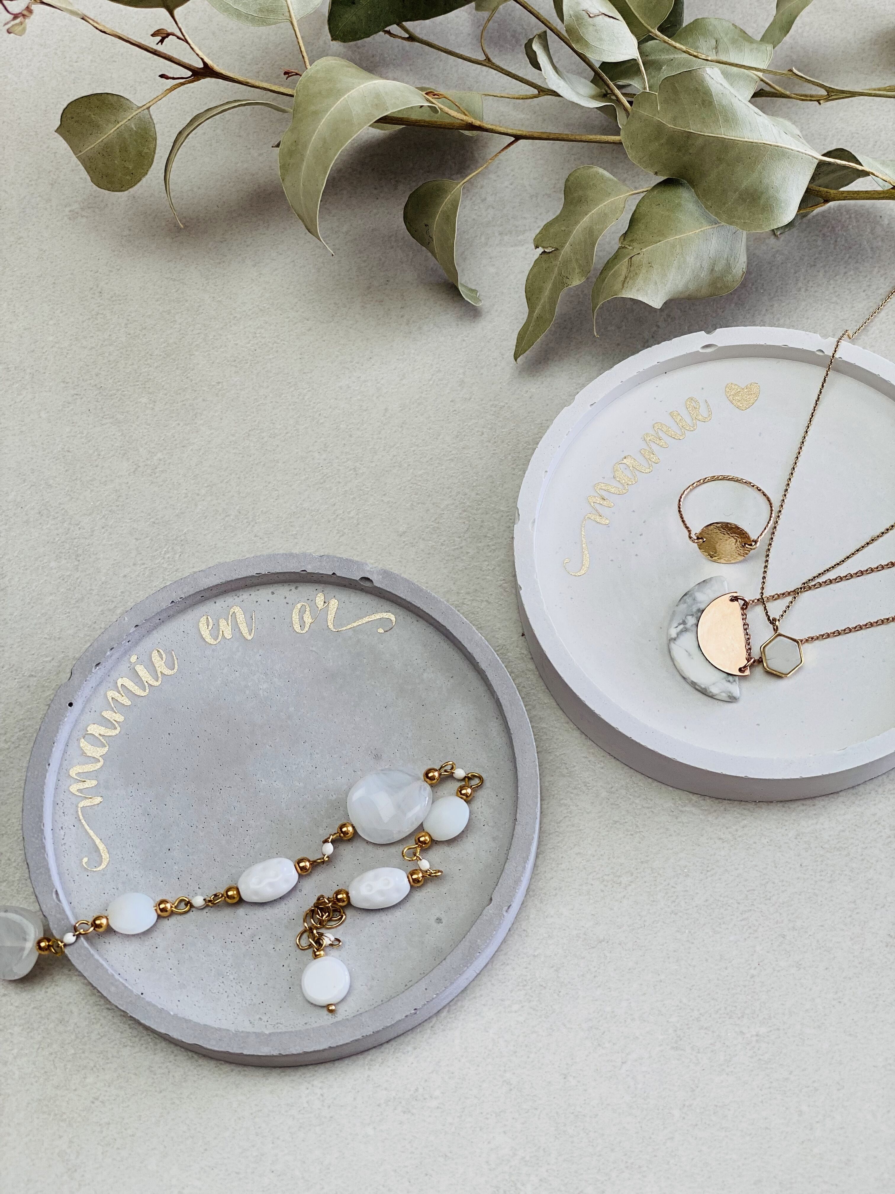 Fête des Grand-Mères : Plateau Bijoux - Mamie en Or