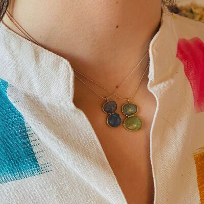 Petit Namaste necklace - set kyanite (CHO11BIS)