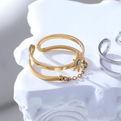 Gold star and chain ring