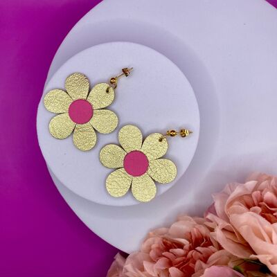 Flower gold leather earrings