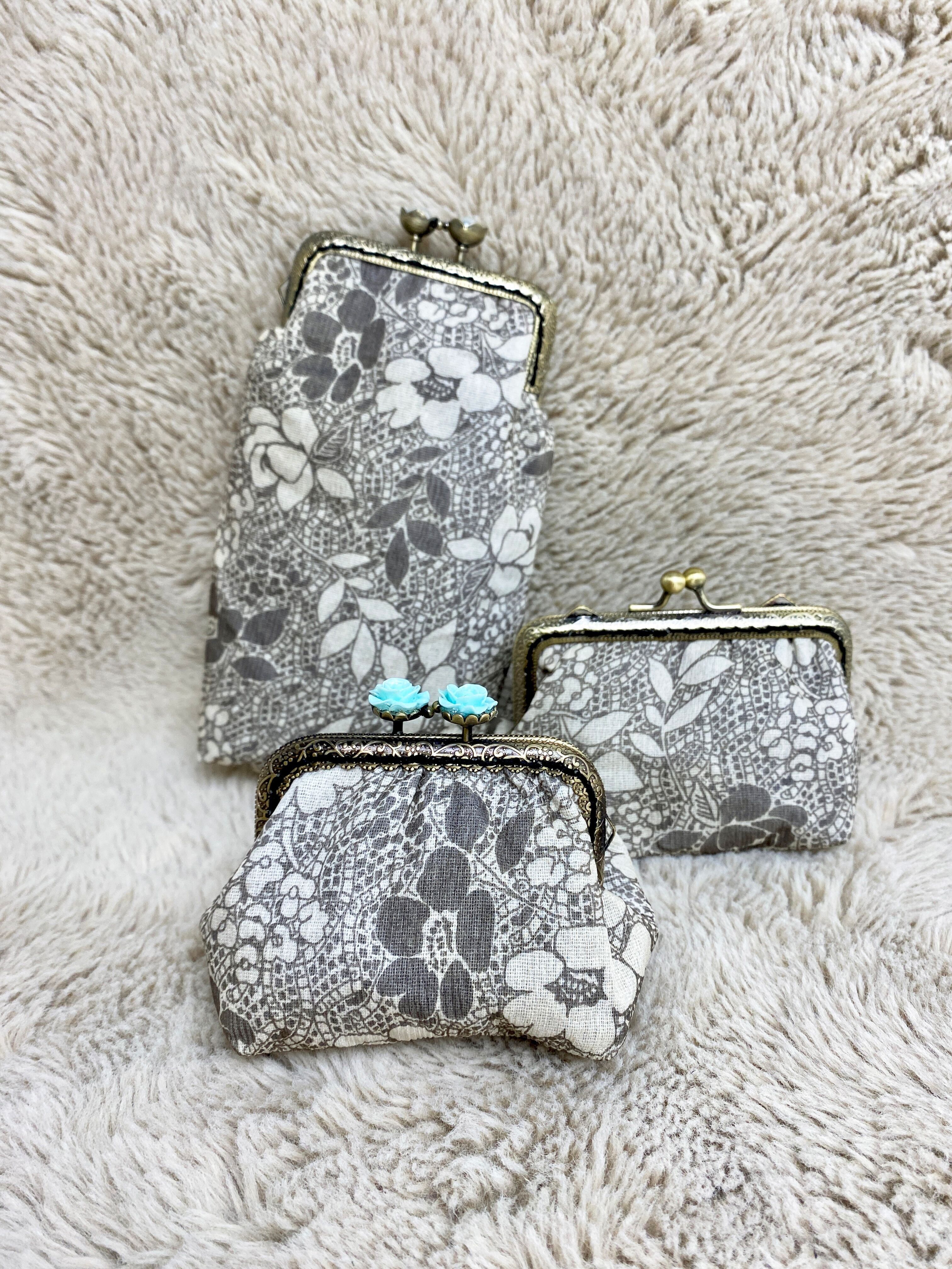 Il trio astucci per occhiali + portamonete grande + portamonete in seta in stile retrò