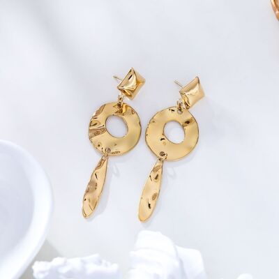 Geometric hammered gold dangle earrings