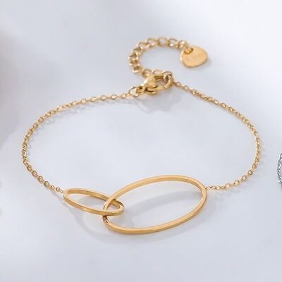 Intertwined double oval gold chain bracelet