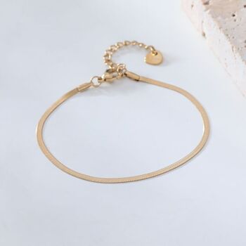 Bracelet chaîne plate dorée fine 2