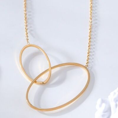 Double oval intertwined gold chain necklace