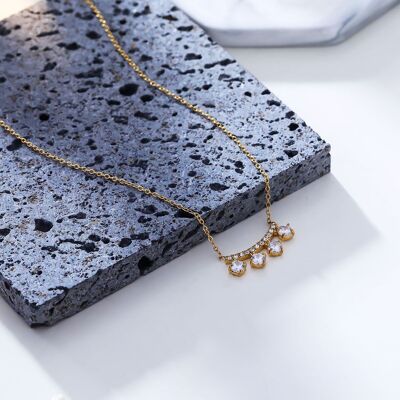 Gold rhinestone chain necklace
