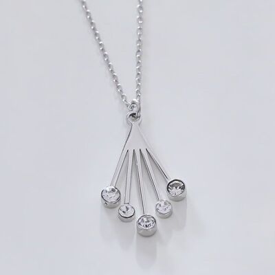 Silver chain necklace with 5 rhinestones