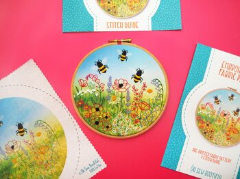 Pack de tissus à motifs de broderie d'abeilles et de prairies de fleurs sauvages 4