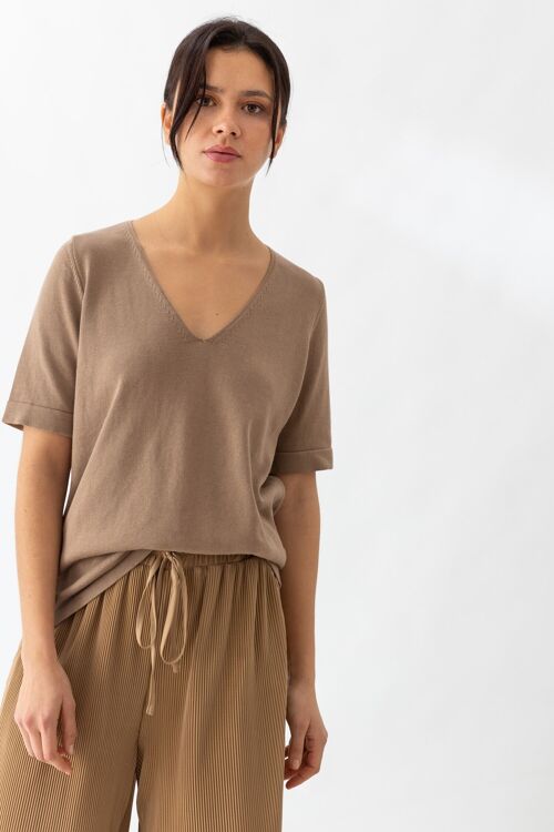 V neck sweater        (437265-41)