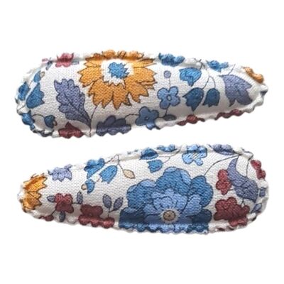 Almond Scallop Clips - Liberty D'anjo Linen Blue