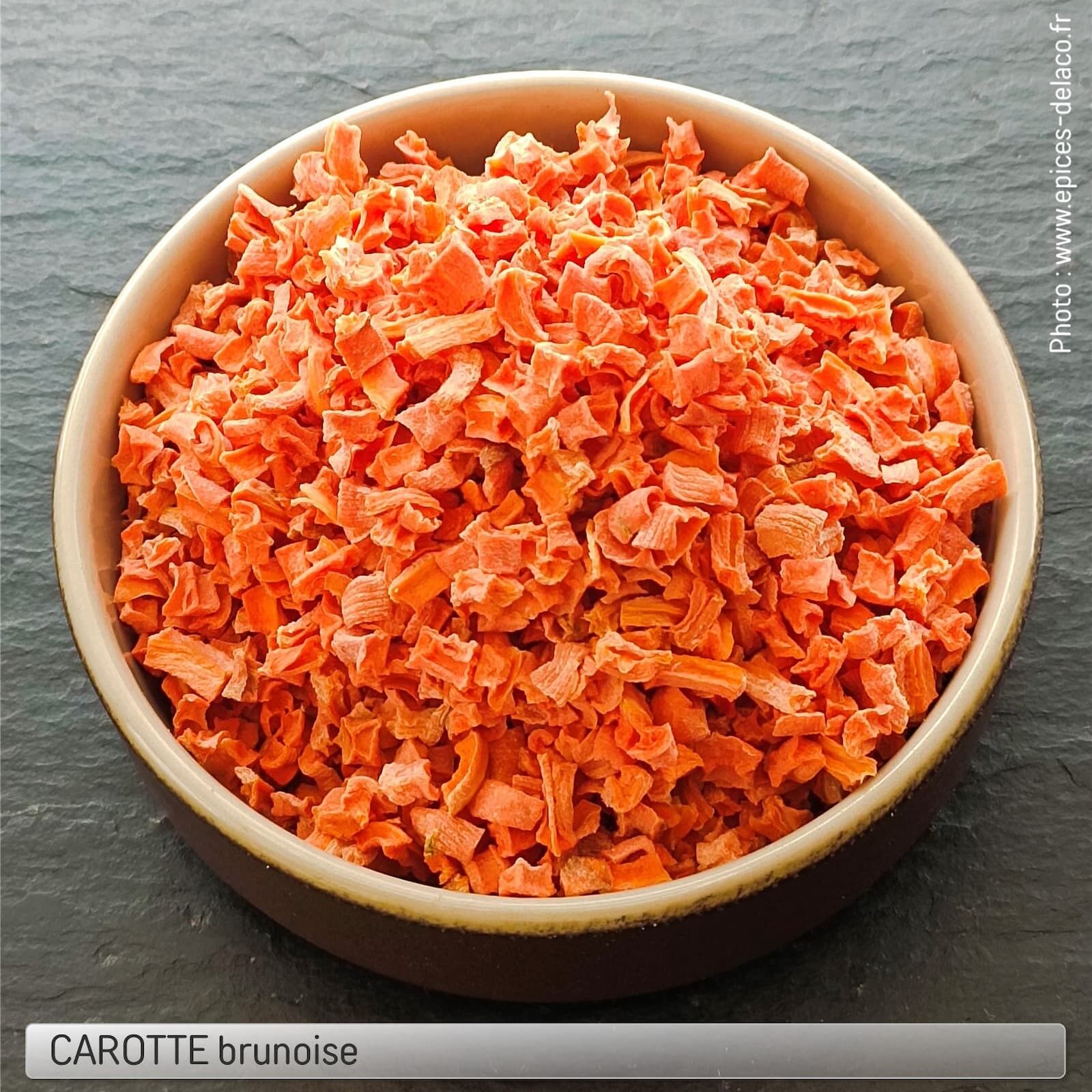 Getrocknete Karotten in Brunoise-Schnitten - getrocknetes Gemüse