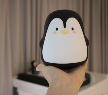 Mini lampe LED silicone - Pelle le pingouin 7