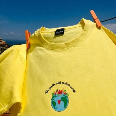T-Shirt "Mother Earth"__S / Giallo Chiaro