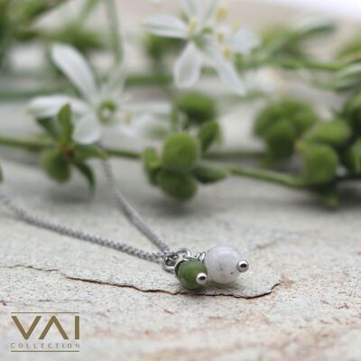 Halskette „Balos“, Edelsteinschmuck, handgefertigt mit natürlichem Mondstein / Taiwan-Jade