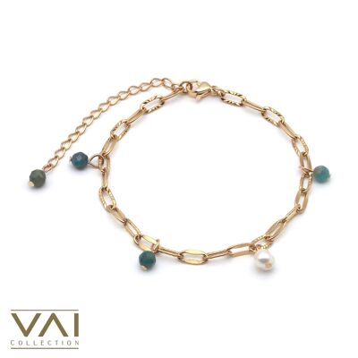 Bracelet “Joy”, Gemstone and Freshwater Pearl Jewellery, Handmade Jewelry with Natural Apatite.