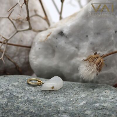 Charm „White Rhum“, Edelsteinschmuck, handgefertigt mit natürlichem Mondstein.