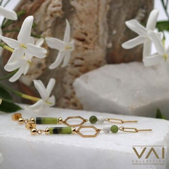 Boucles d’oreilles en pierres précieuses « Synthi », pierres précieuses naturelles, bijoux diffuseurs faits à la main, serpentine et jade. 1
