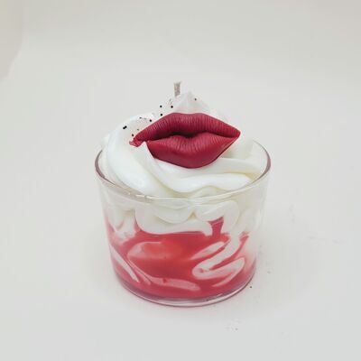 Gourmet Kiss Candy Apple Candle