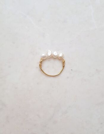 Bague enveloppée de fil avec perles d’eau douce 9