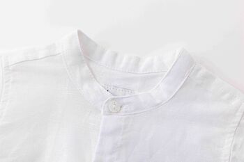 Chemise bébé blanche à manches courtes 3