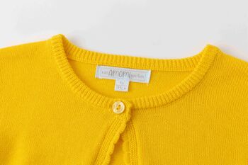 Cardigan tricoté jaune pour fille 3