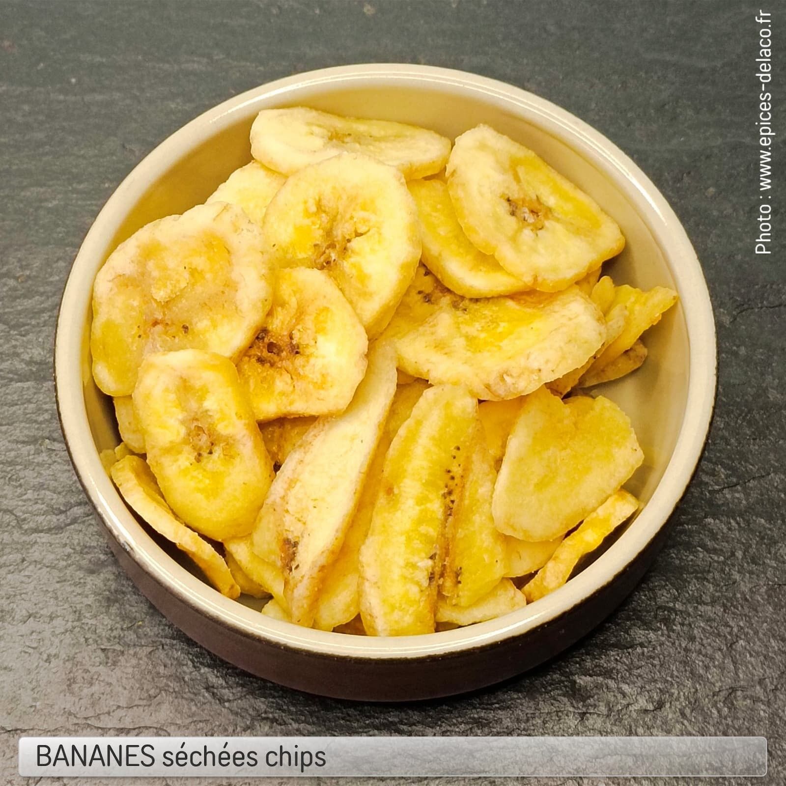 Banana chips - dried fruit, dried fruit