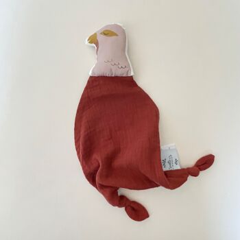 Coffret naissance "Câlin" Oiseau rouge terracotta pour les dodos de bébé. 3