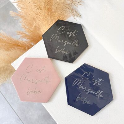 Hexagonal message tile