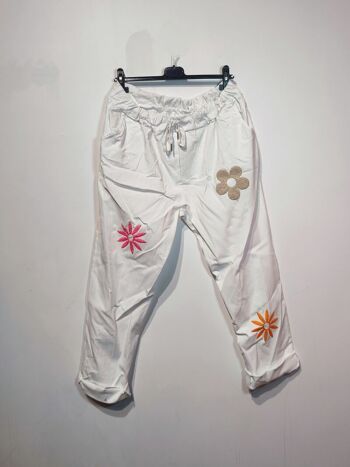 Moon Flower color trousers 3