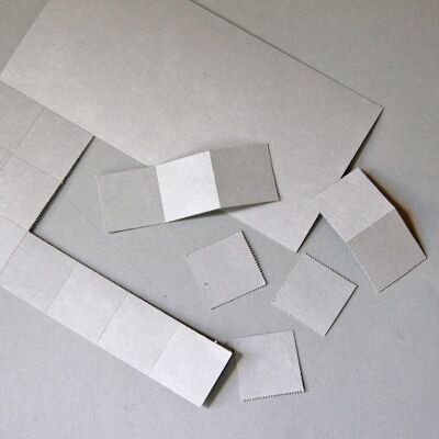 100 graue Recyclingkarten mit Mikroperforierung DIN lang