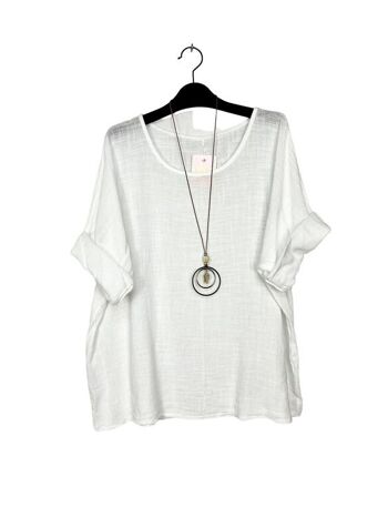 21075 Plain light tops with necklace 3