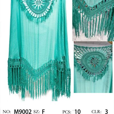 Crochet cape and fringes
