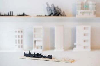 Formes de l'horizon 3D de la silhouette de la ville de Valence (modèle de jouet et de décoration d'architecture) 6