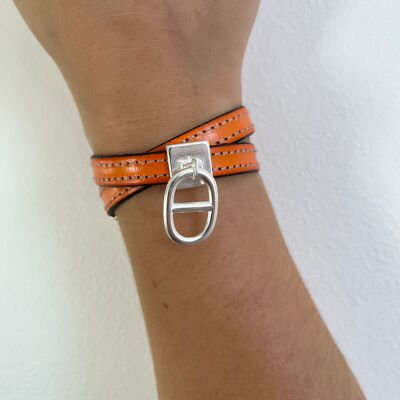 Leather bracelet