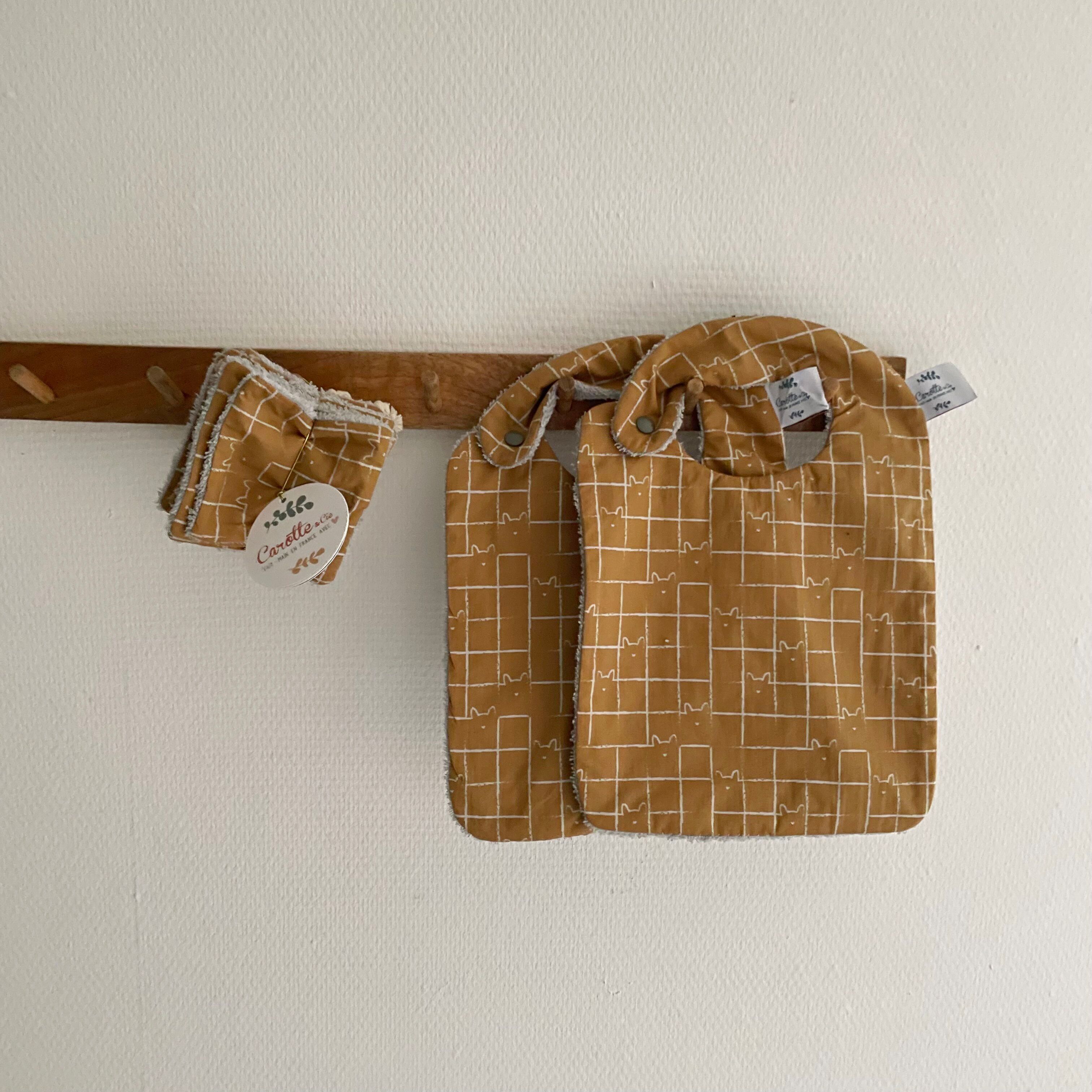 Cassetta nascita “A tavola” Piastrelle gatto cammello