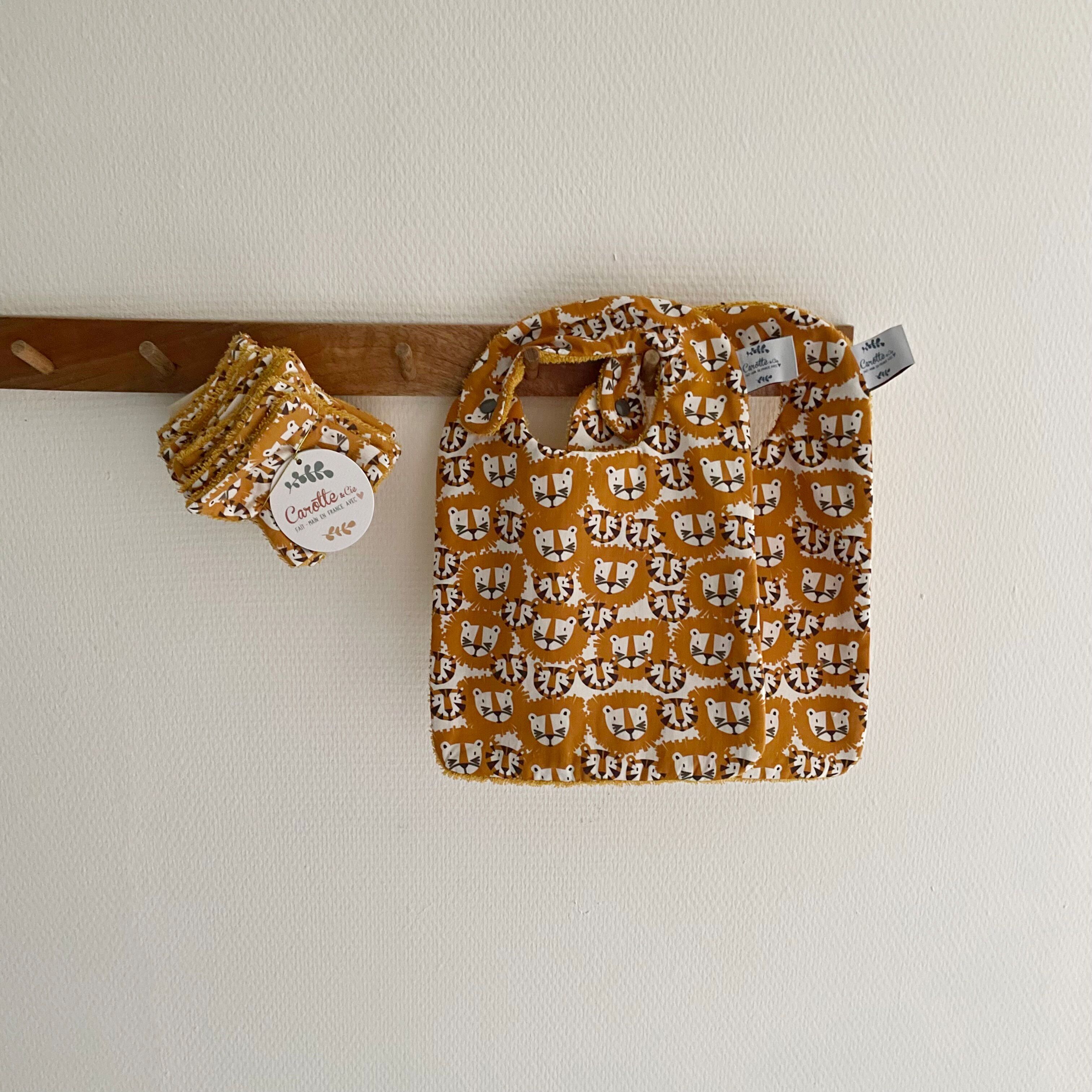 Birth box "At the table" pattern Tigers & lions