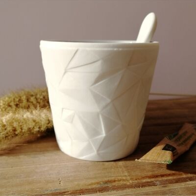 Small Bucolic cup (faceted engraving)