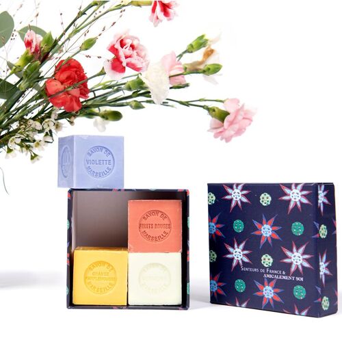 Coffret 4 savons cubes lavande, violette , fruits rouges, verveine