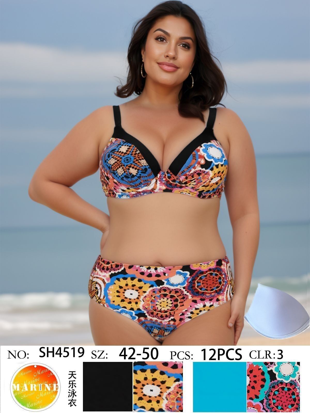 Bikini con coppe a contrasto all'uncinetto