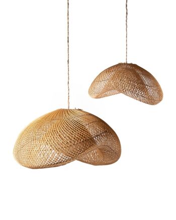 Lampe à suspension en rotin naturel Rafflesia, tissée à la main avec finition naturelle, 4 tailles différentes, origine indonésienne 1