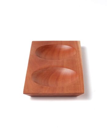 Assiette de service en bois Sawo Roti, fabriquée en Indonésie par des artisans, hauteur 1 cm longueur 14 cm profondeur 7,5 cm. 2