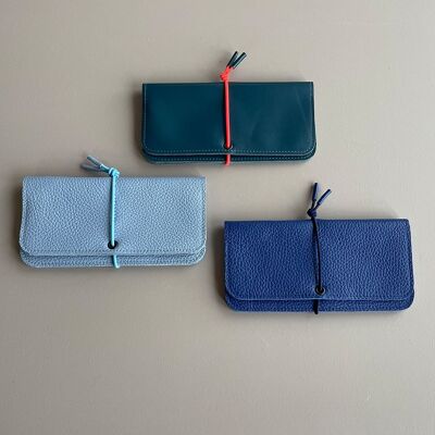 KNOT Portemonnaie breit – Leder – blaue Farben