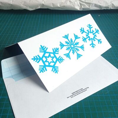 10 tarjetas recicladas con sobres: copos de nieve