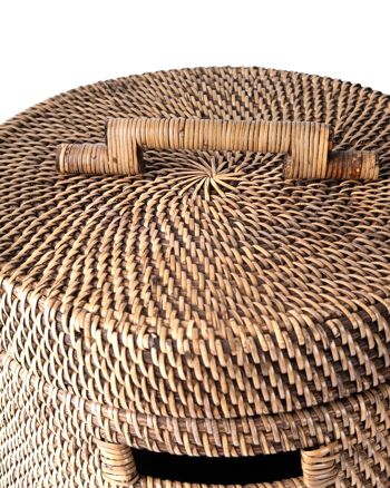 Weh Island Panier décoratif en rotin 100 % naturel avec poignées et couvercle à poignée, fait à la main avec des fibres naturelles et finition naturelle, forme cylindrique, hauteur 53 cm, diamètre 30 cm, fabriqué en Indonésie 3