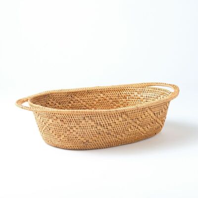 100% natural halus rattan basket with Ende handles, handmade with natural fibers by artisans, oval shape, height 15 cm length 46 cm depth 58 cm, made in Indonesia