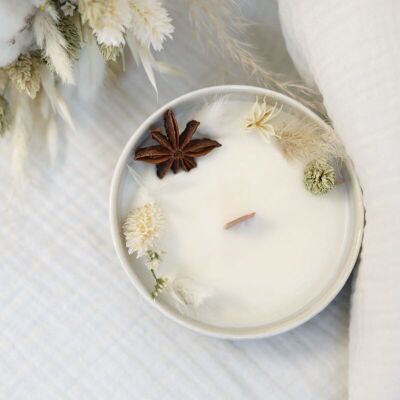 Mont Blanc flower candle, with cotton flower