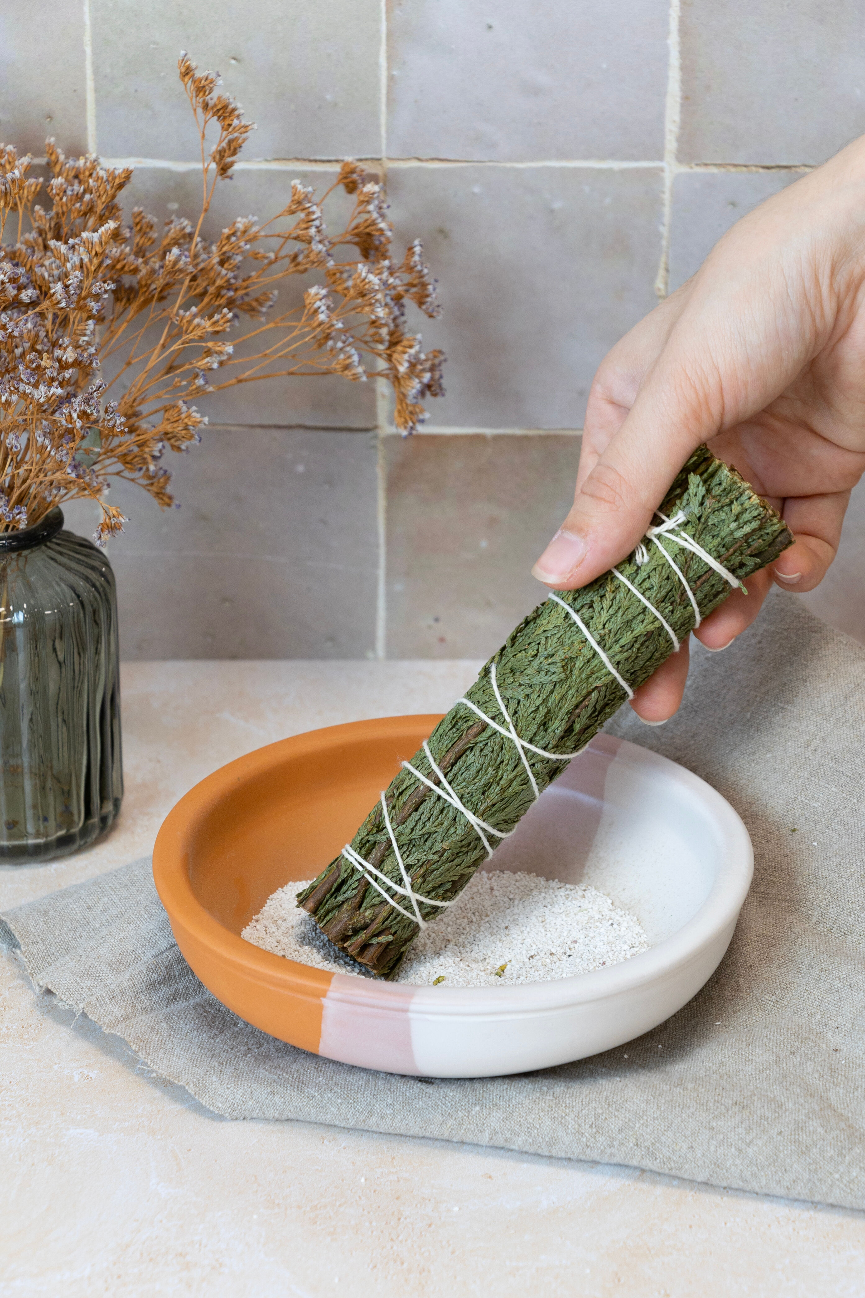 Organic Cedar Braid Incense 15cm - Aromandise